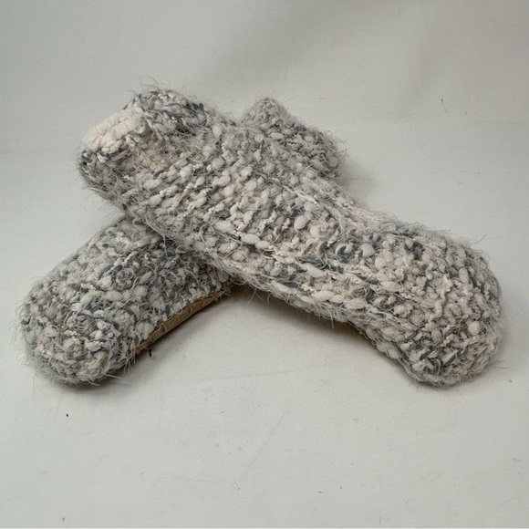 LEMON ANTHROPOLOGIE Women’s CABIN SHORTY Cozy Knit Slippers Marled Gray Size S/M - Picture 3 of 4